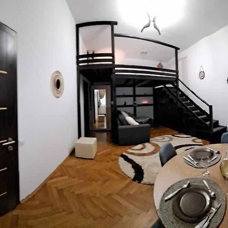 Sofia'S Home Comfy Studio In The Old Town براشوف المظهر الخارجي الصورة