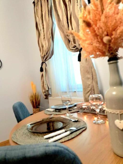 Sofia'S Home Comfy Studio In The Old Town براشوف المظهر الخارجي الصورة
