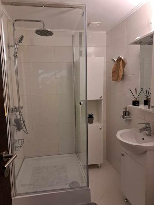Sofia'S Home Comfy Studio In The Old Town براشوف المظهر الخارجي الصورة